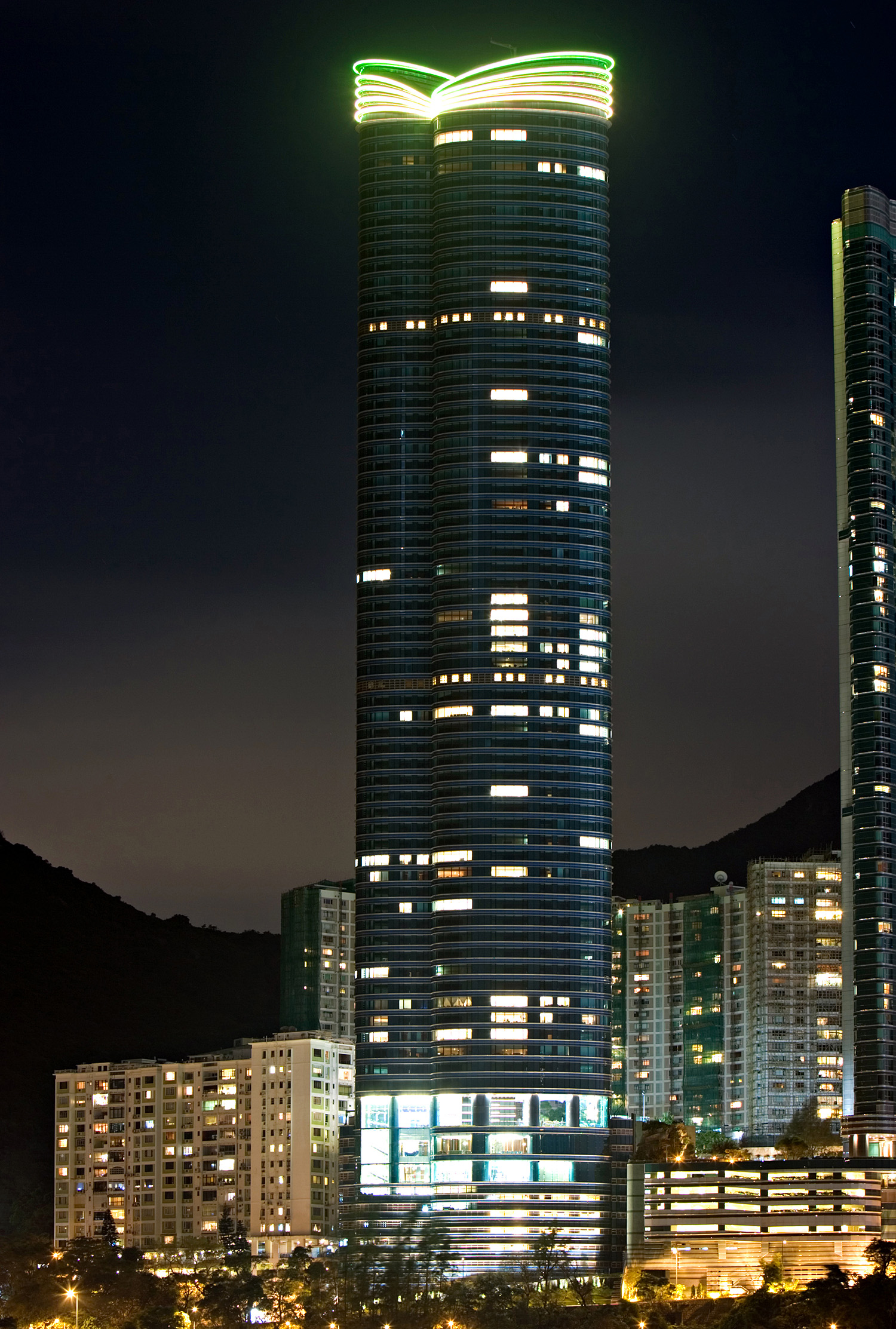 Highcliff, Hong Kong - Night view from Broadwood Road. © Mathias Beinling